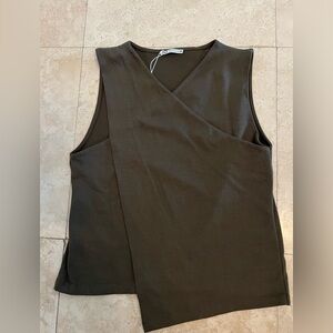New! Zara twist cotton top